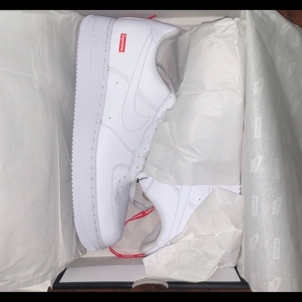 SUPREME X AF1